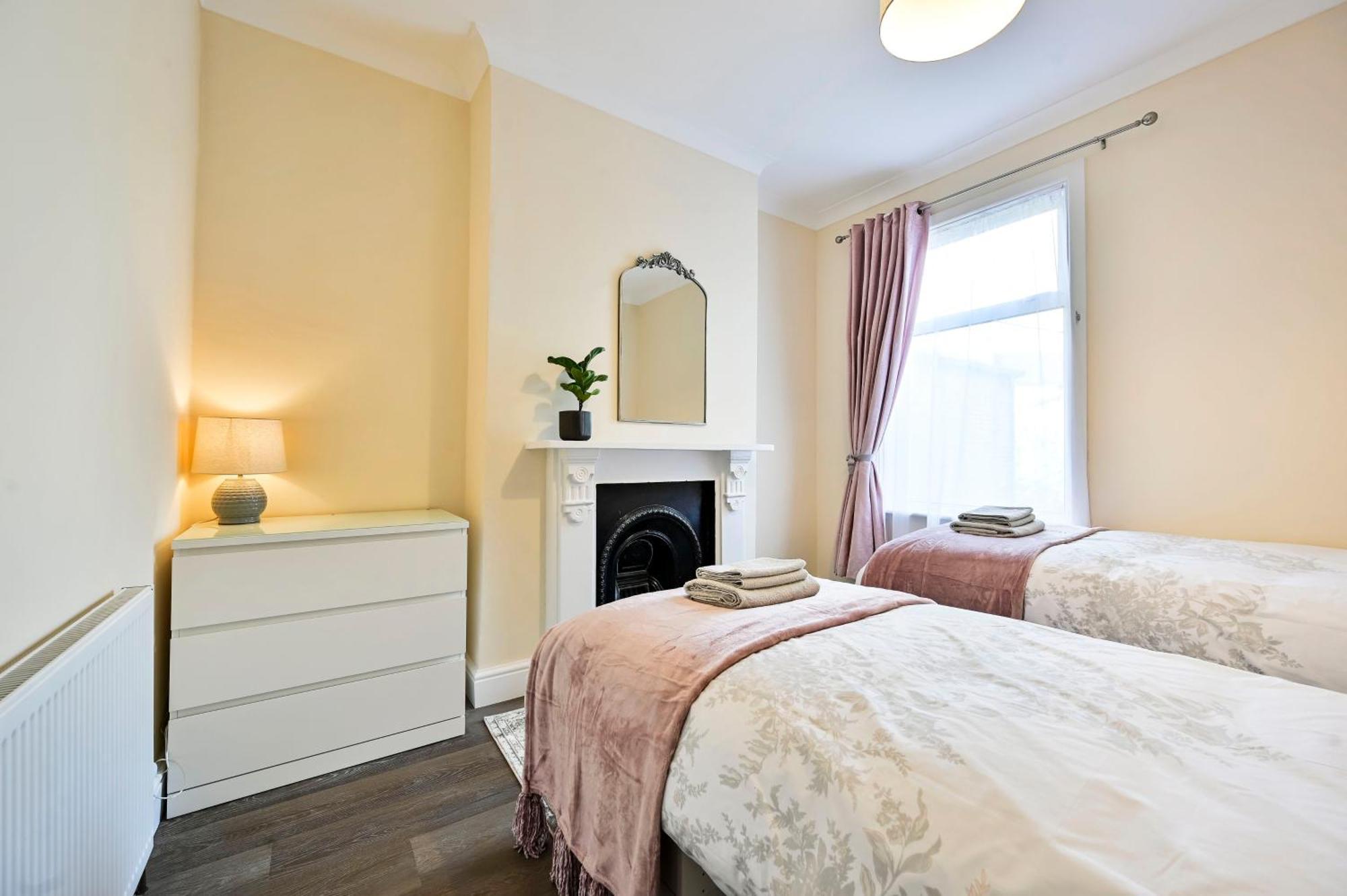 A Two Bedroom A Stride Away From Meridian Greenwich Λονδίνο Εξωτερικό φωτογραφία